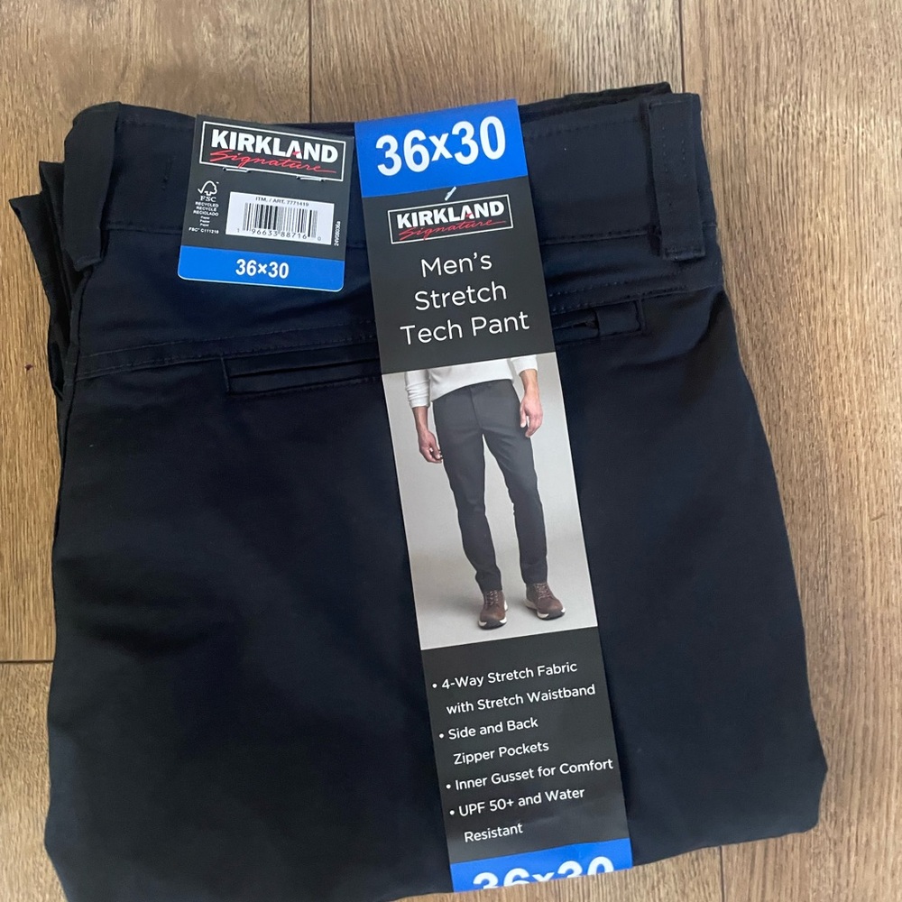 Kirkland Signature Men’s Stretch Tech Pants - Picture 9 of 9